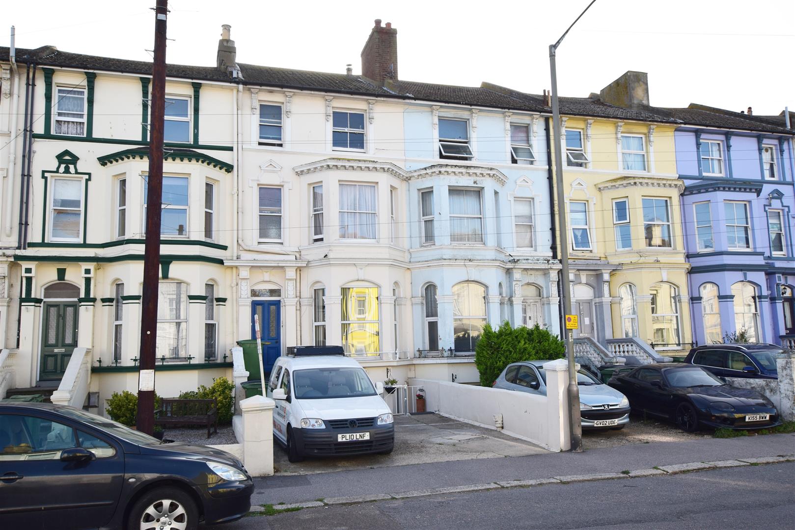 Elphinstone Road, Hastings Rush, Witt & Wilson